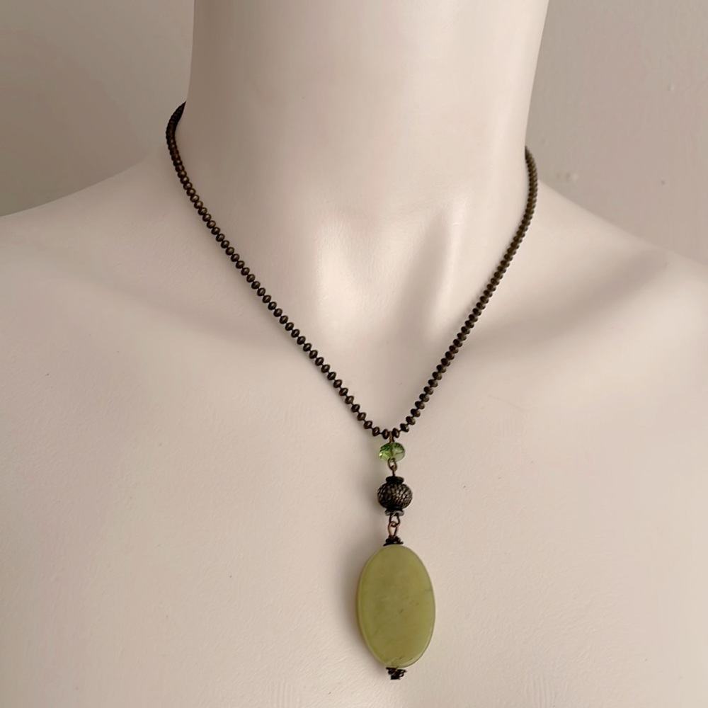 serpentine necklace